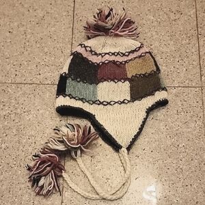 EUC TURTLE FUR 100% Wool Fleece Lined Multicolor Patchwork And Poms Earflap Hat